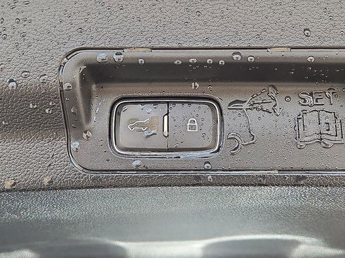 Used 2020 Ford Explorer ST w/ Premium Technology Package image 14