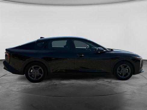 Used 2025 Kia K4 FWD image 10