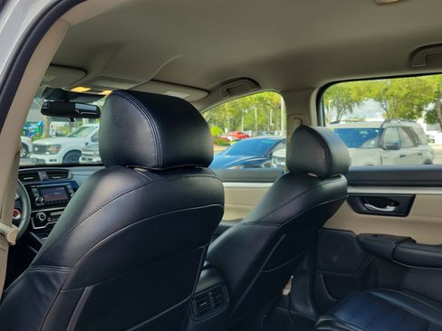 Used 2020 Honda CR-V LX image 14