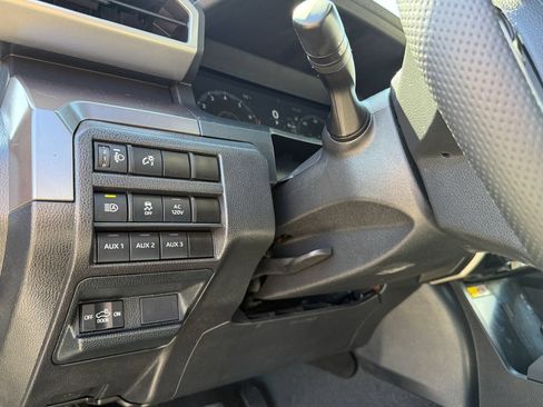 Used 2024 Toyota Tacoma TRD Off-Road w/ TRD Off Road Upgrade Package AWD/4WD image 24