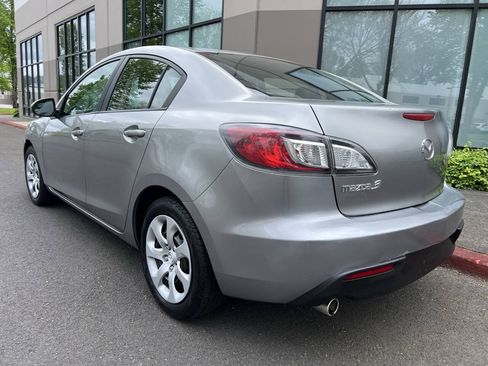 Used 2010 MAZDA MAZDA3 i Sport FWD image 5