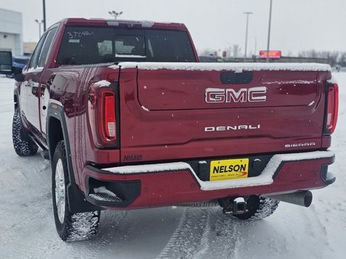 Used 2022 GMC Sierra 3500 Denali w/ Denali Ultimate Package image 3