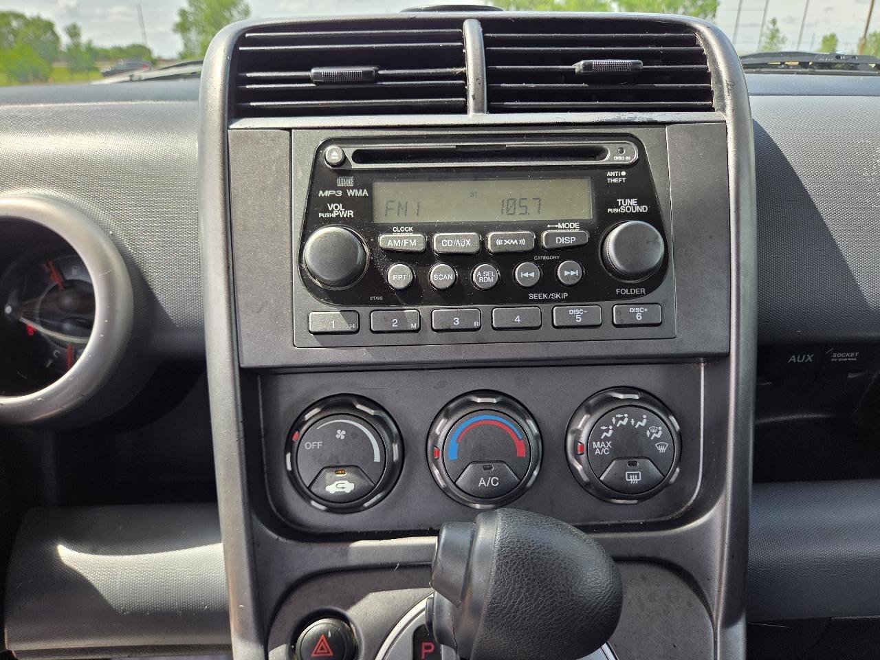 Used 2005 Honda Element EX image 16