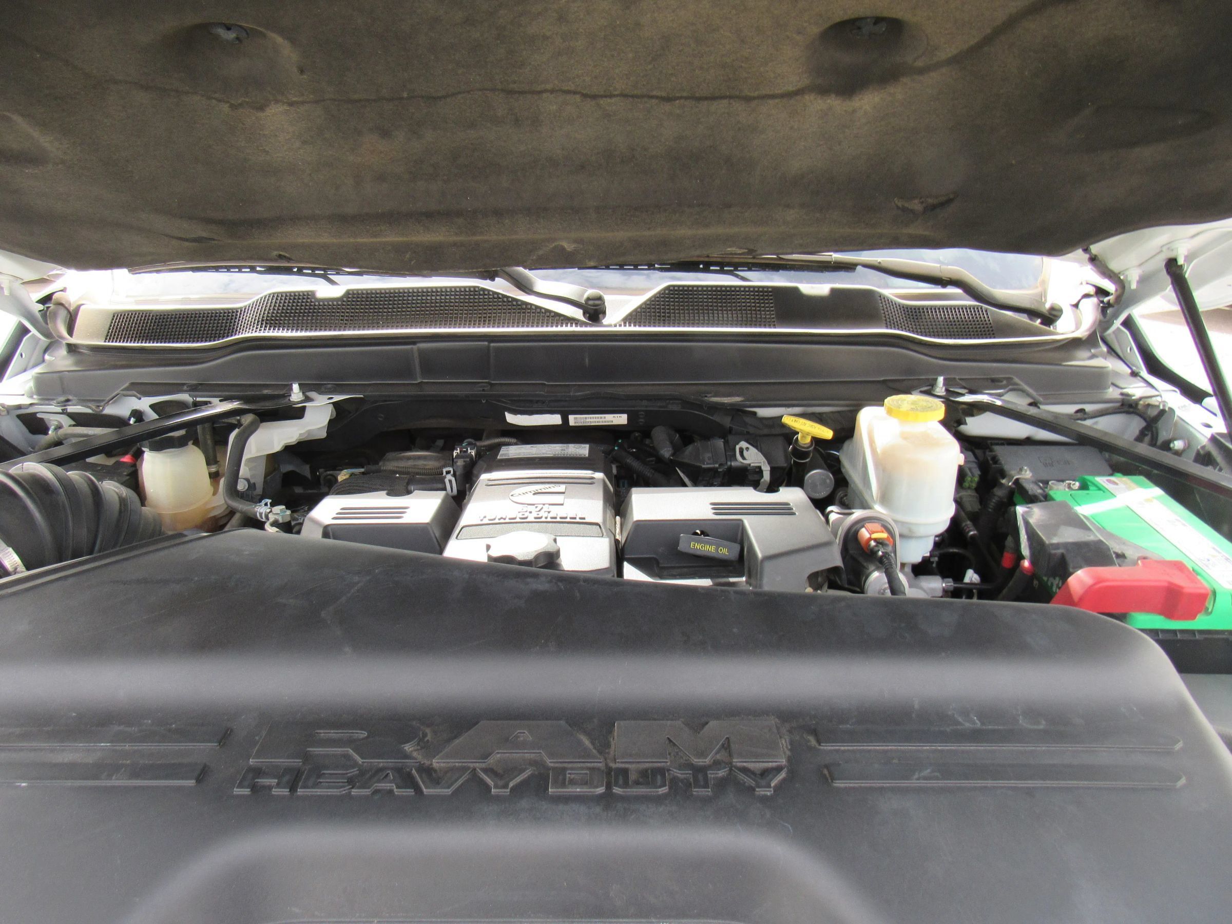 Used 2020 RAM 5500 Tradesman RWD image 21