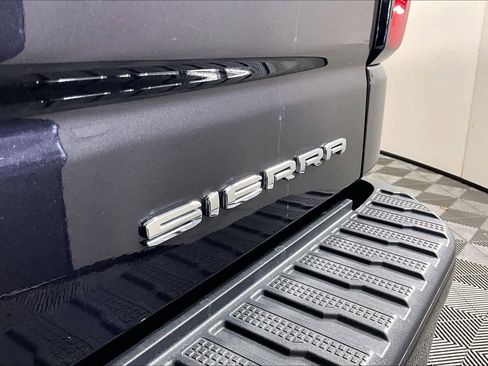 Used 2024 GMC Sierra 1500 Denali w/ Denali Reserve Package image 28