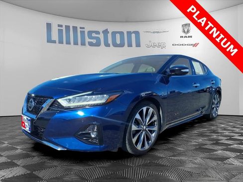 Used 2019 Nissan Maxima Platinum w/ Illumination Package image 3