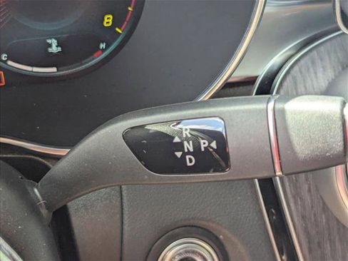 Used 2023 Mercedes-Benz GLC 300 4MATIC Coupe image 12