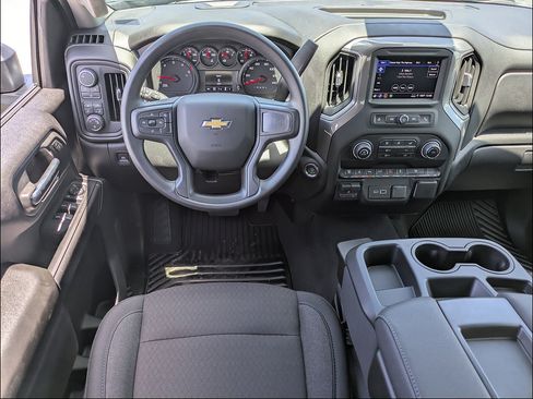 New 2026 Chevrolet Silverado 2500 Custom w/ Custom Value Package AWD/4WD image 18