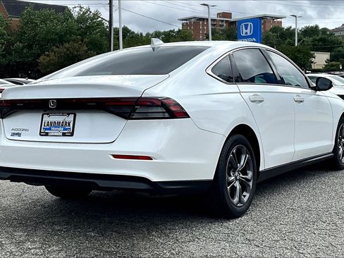 Used 2023 Honda Accord EX image 2
