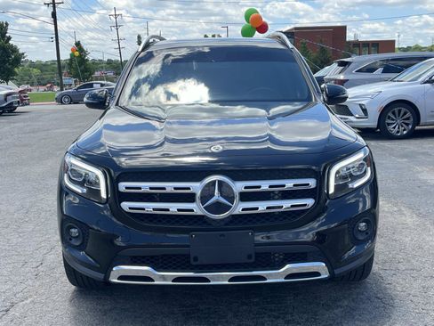 Used 2023 Mercedes-Benz GLB 250 4MATIC image 2
