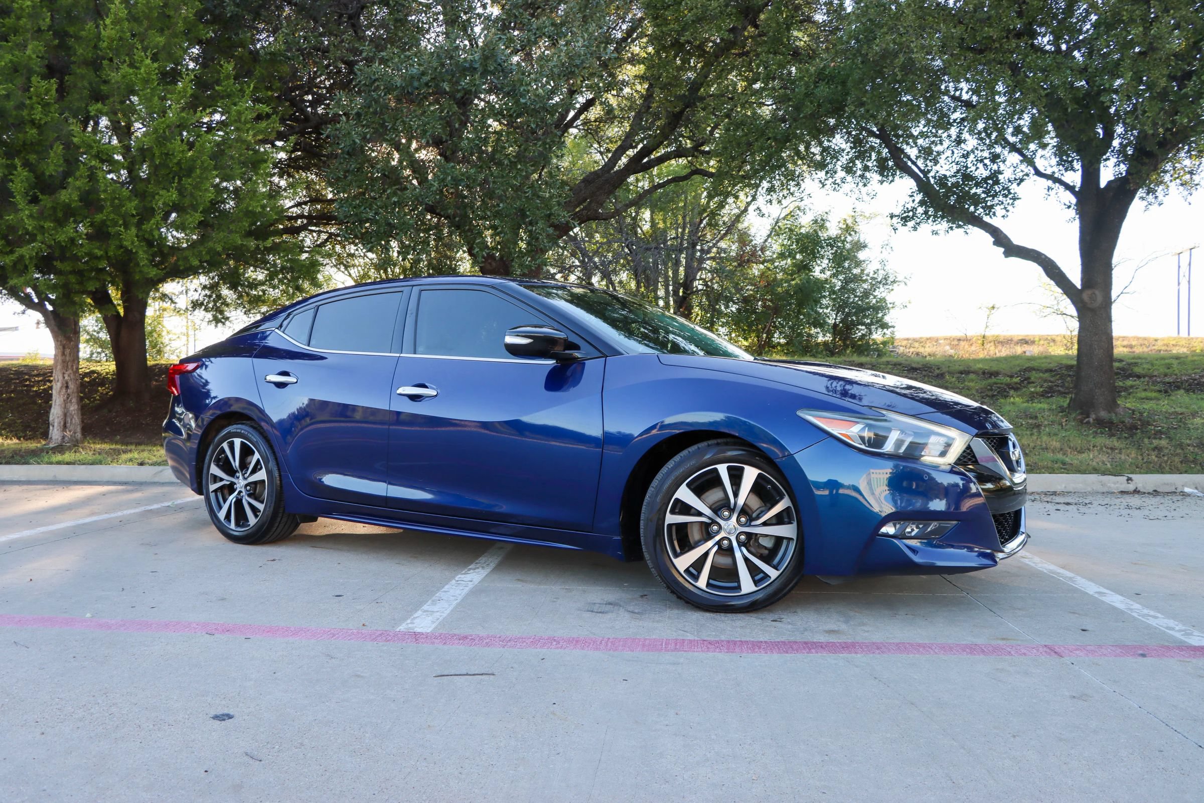 Used 2016 Nissan Maxima 3.5 SV FWD image 1