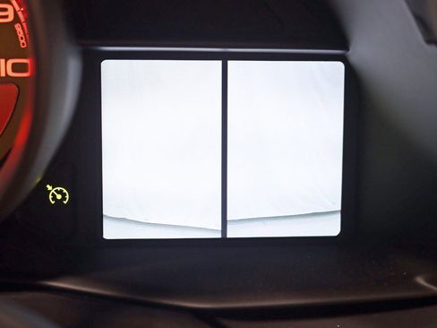 Used 2018 Ferrari 488 GTB image 24