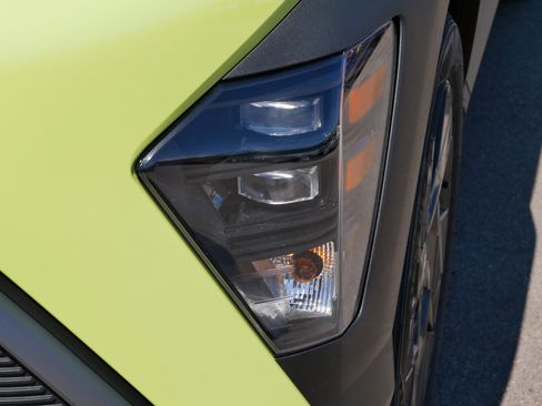 Used 2026 Hyundai Kona SEL Sport image 16