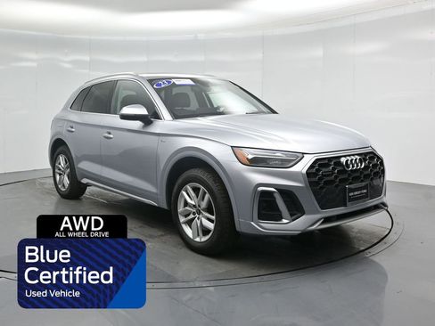 Used 2023 Audi Q5 2.0T Premium w/ Convenience Package image 1
