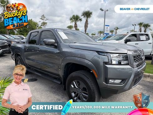 Used 2025 Nissan Frontier SV w/ SV Convenience Package RWD image 9