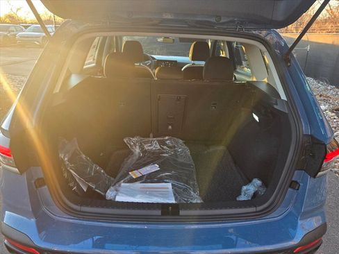 New 2026 Volkswagen Taos S image 12