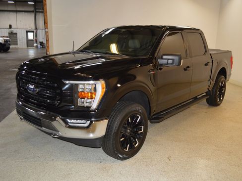 Used 2021 Ford F150 XLT w/ Equipment Group 302A High image 7