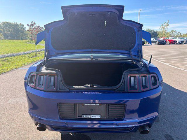 Used 2013 Ford Mustang Coupe w/ V6 Performance Pkg RWD image 9