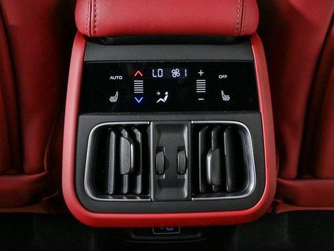 New 2025 Maserati Grecale Folgore image 22