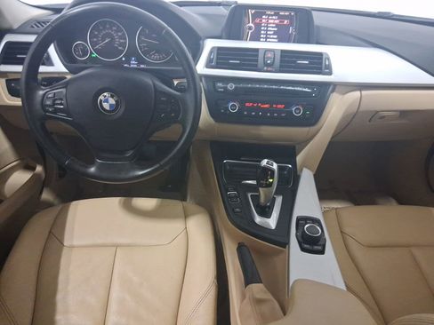 Used 2013 BMW 328i Sedan RWD image 19