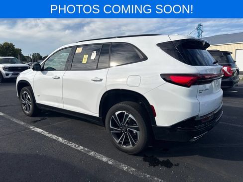 Used 2026 Buick Enclave Sport Touring AWD/4WD image 3