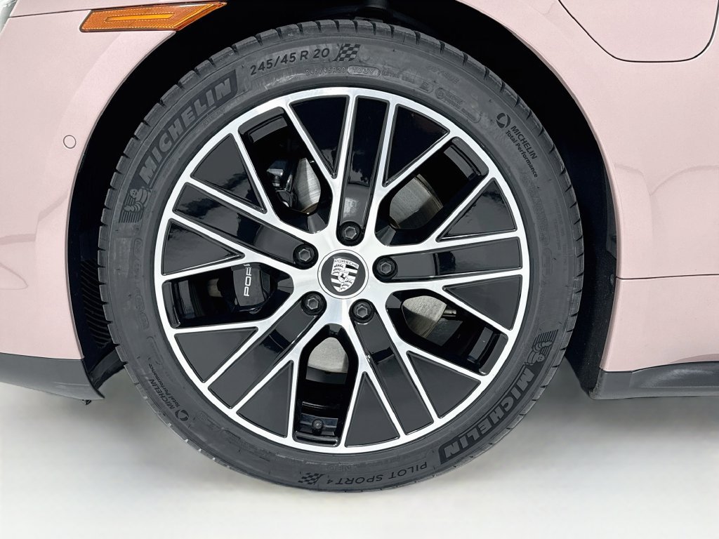 Certified 2024 Porsche Taycan 4S AWD/4WD image 32