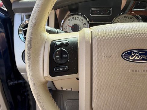 Used 2008 Ford Expedition Eddie Bauer image 30