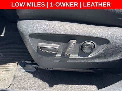 Used 2024 Toyota Grand Highlander AWD image 20