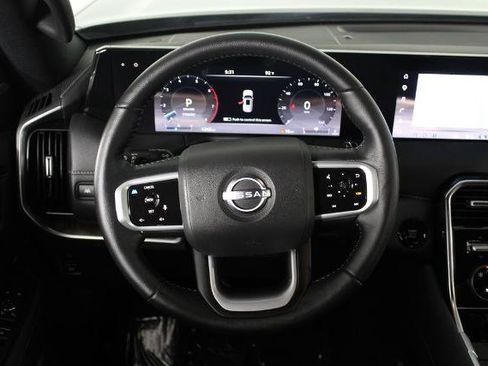 Certified 2025 Nissan Armada SL RWD image 10