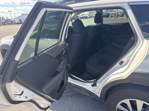 Certified 2025 Subaru Outback Premium image 15