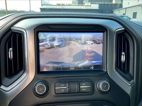 Used 2022 Chevrolet Silverado 1500 LTZ image 28