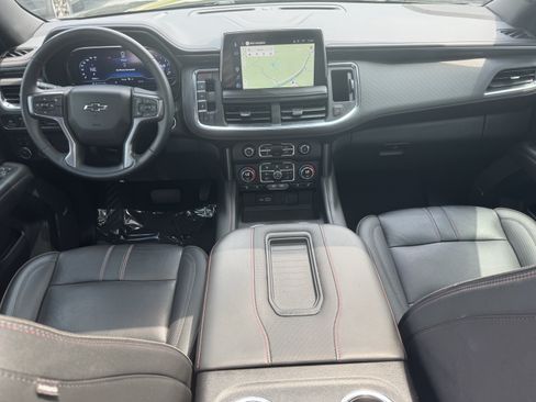 Used 2024 Chevrolet Suburban RST AWD/4WD image 28