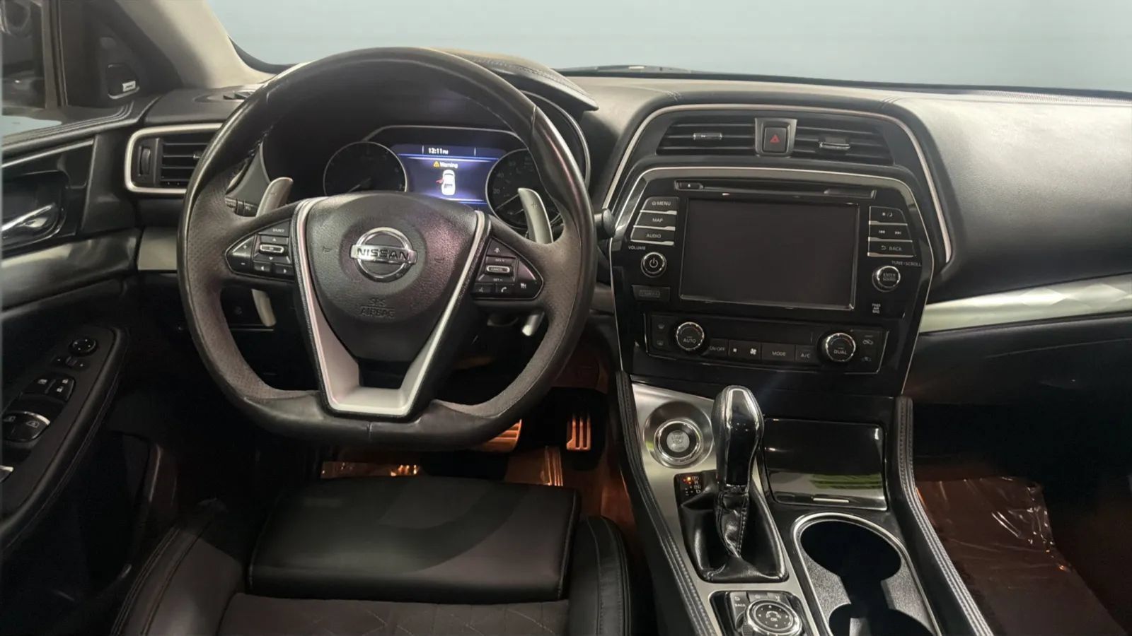 Used 2017 Nissan Maxima SR w/ Midnight Edition FWD image 10