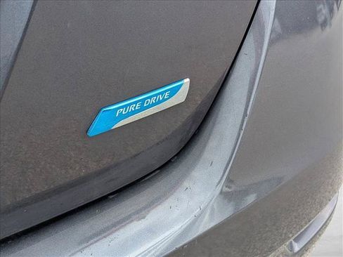 Used 2013 Nissan Sentra SL w/ Leather Pkg FWD image 7