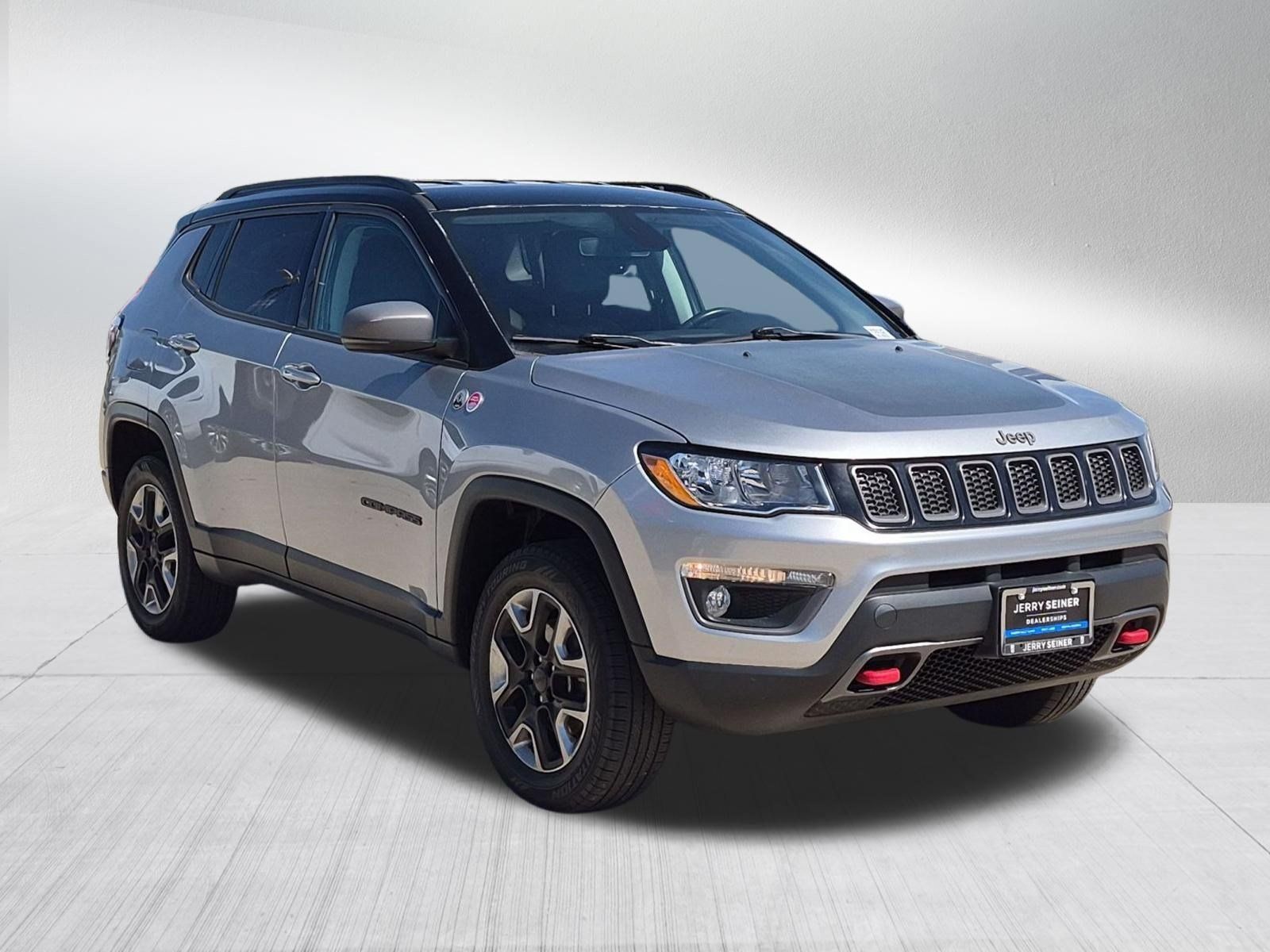 Used 2018 Jeep Compass Trailhawk AWD/4WD image 7