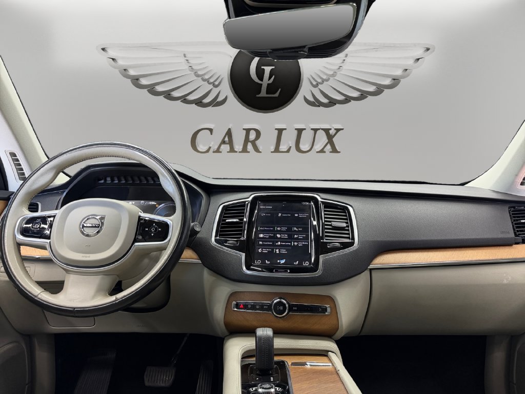 Used 2021 Volvo XC90 T8 Inscription Expression w/ Advanced Package AWD/4WD image 11