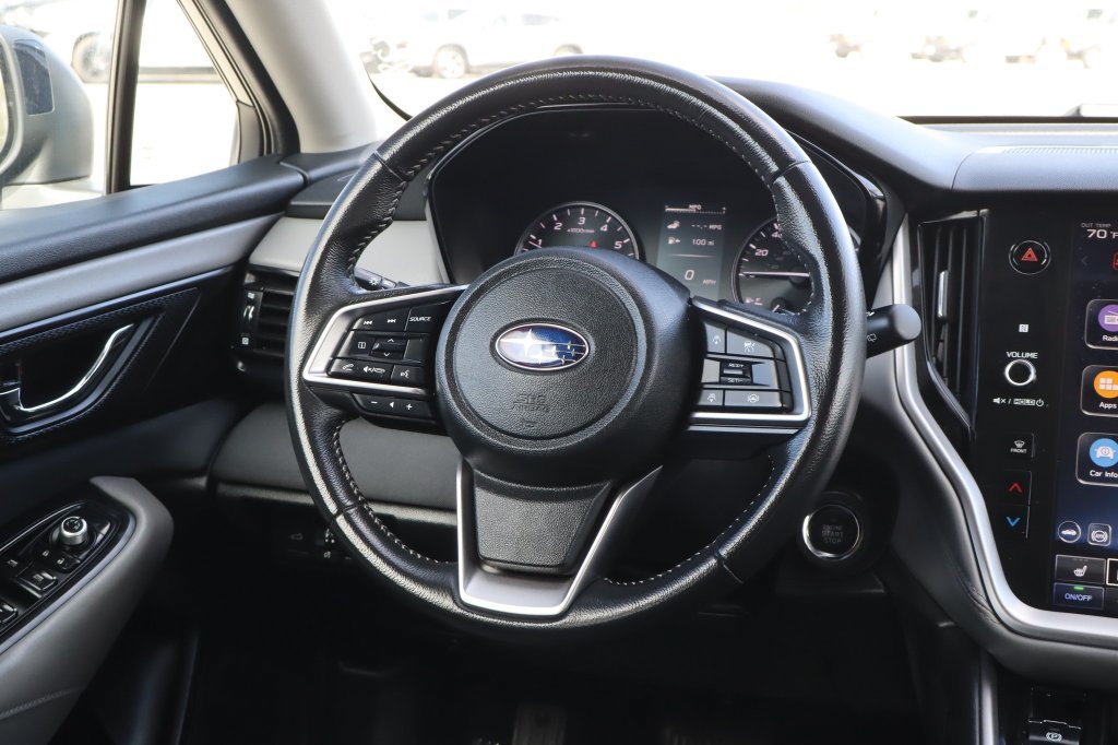Used 2025 Subaru Outback Premium AWD/4WD image 30
