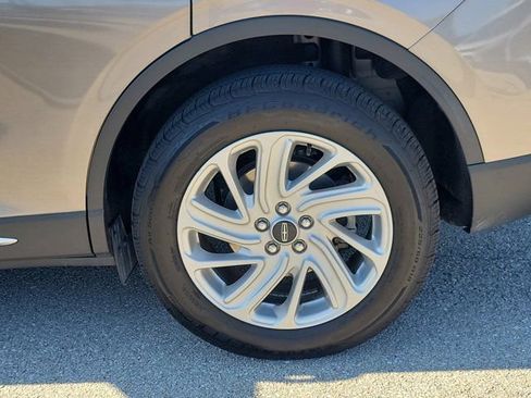 Certified 2020 Lincoln Corsair FWD w/ Convenience Package image 10