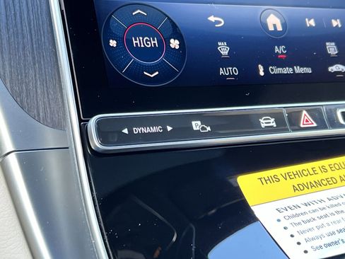 New 2026 Mercedes-Benz GLC 300 4MATIC image 32