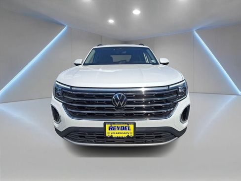 Used 2026 Volkswagen Atlas SE AWD/4WD image 2