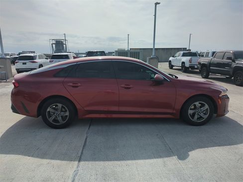 Used 2022 Kia K5 LXS image 4