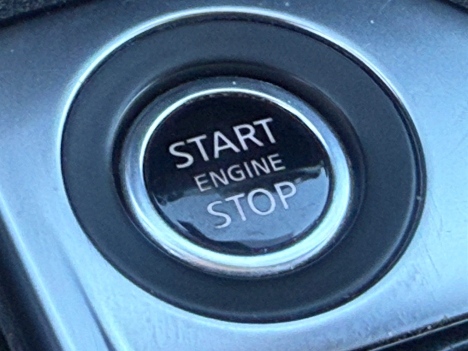 Used 2025 Nissan Sentra SV FWD image 31
