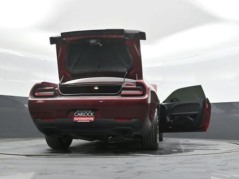 Used 2017 Dodge Challenger SRT Hellcat image 51