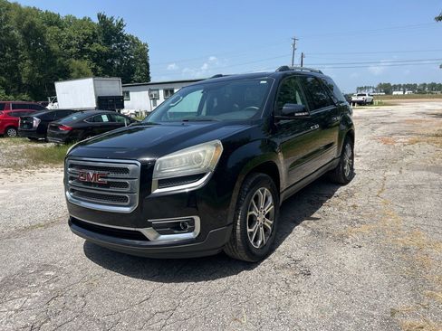 Used 2016 GMC Acadia SLT w/ Open Road Package FWD image 3