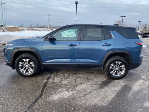 New 2026 Chevrolet Equinox LT w/ Convenience Package II image 4