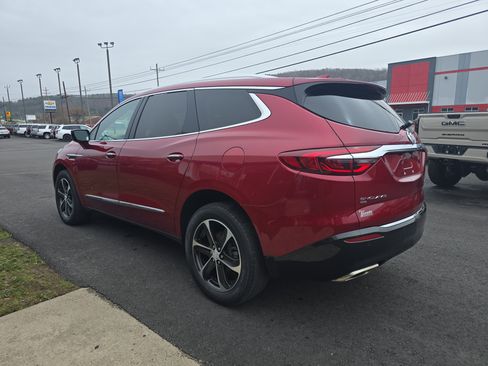 Used 2021 Buick Enclave Essence w/ Sport Touring Edition AWD/4WD image 6