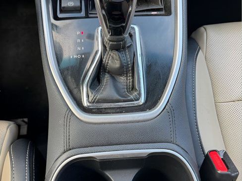 Used 2021 Subaru Outback Limited image 25