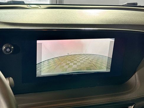 Used 2024 Buick Encore GX Sport Touring image 16