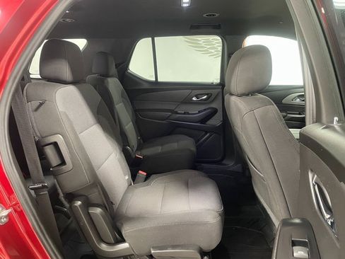 Used 2023 Chevrolet Traverse LT w/ LPO, Floor Liner Package image 21