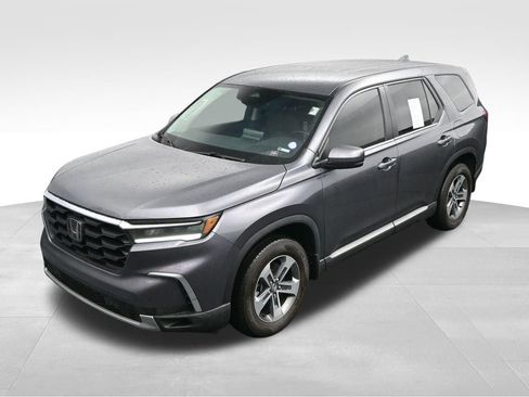 Used 2025 Honda Pilot EX-L image 40